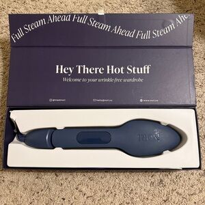Nori Blue Garment Steamer